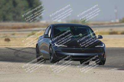 media/Sep-20-2025-Extreme Speed (Sat) [[1fcc23683c]]/Orange (Mid Intermediate)/Session 1 (Sunset)/